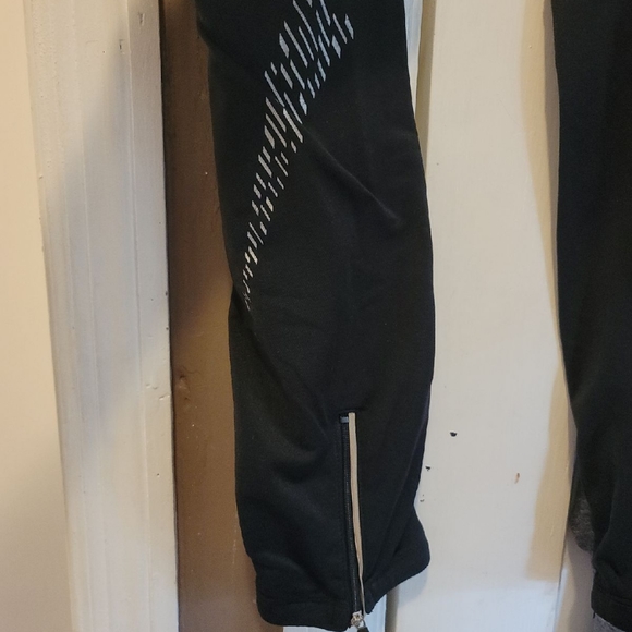 Champion Set - Picture 4 of 7